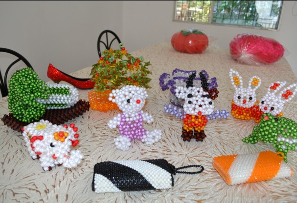 手工串珠工艺品-居民作品-湖北省武汉市汉阳区建桥街