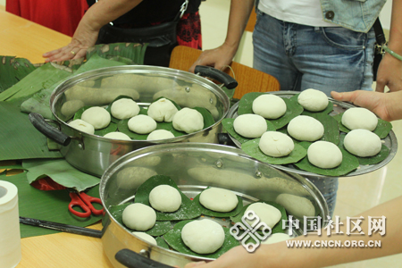 深圳臣田社区舌尖上的臣田茶果制作