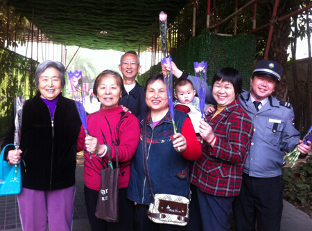 禾山社区邻里互助志愿服务记录---三八妇女节送花活动